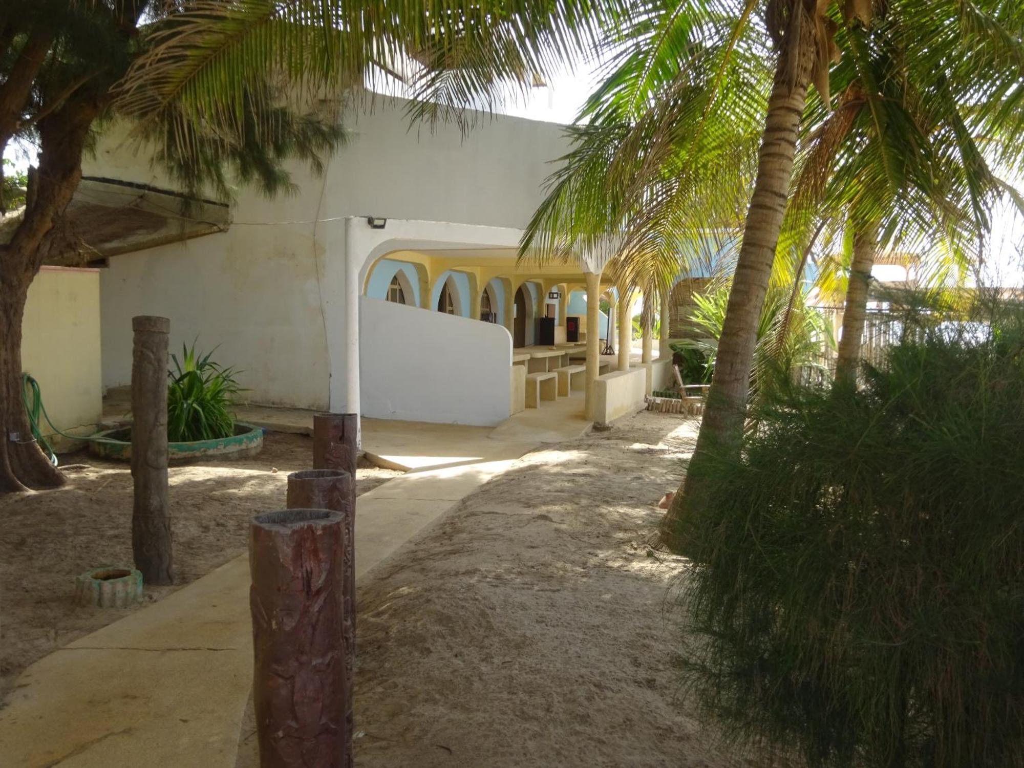 Hotel Du Bar De La Mer Cap Skirring Kabrousse Exterior photo